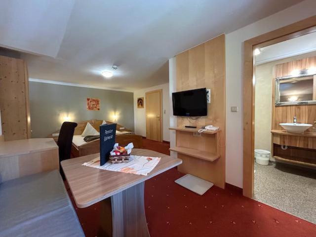 Pension Edelweiss Breitenbach am Inn Dış mekan fotoğraf